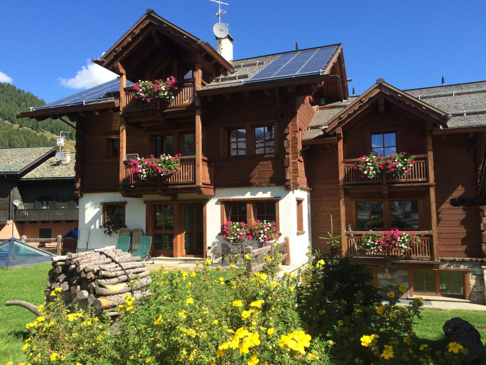 Chalet Nada Livigno Exterior photo